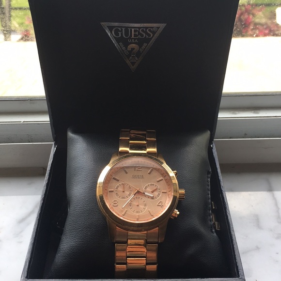 Other - Men’s Guess Rose Gold watch